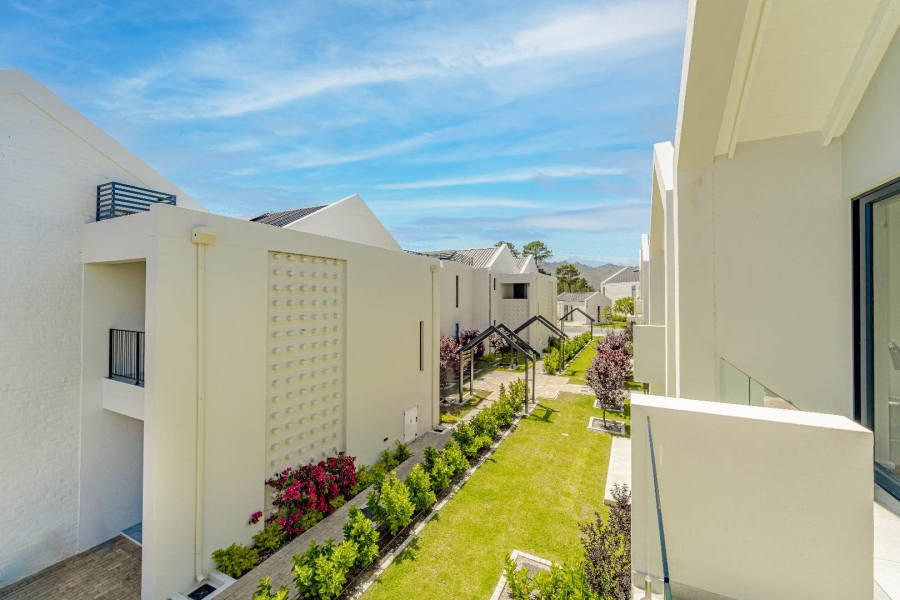 2 Bedroom Property for Sale in Val De Vie Estate Western Cape